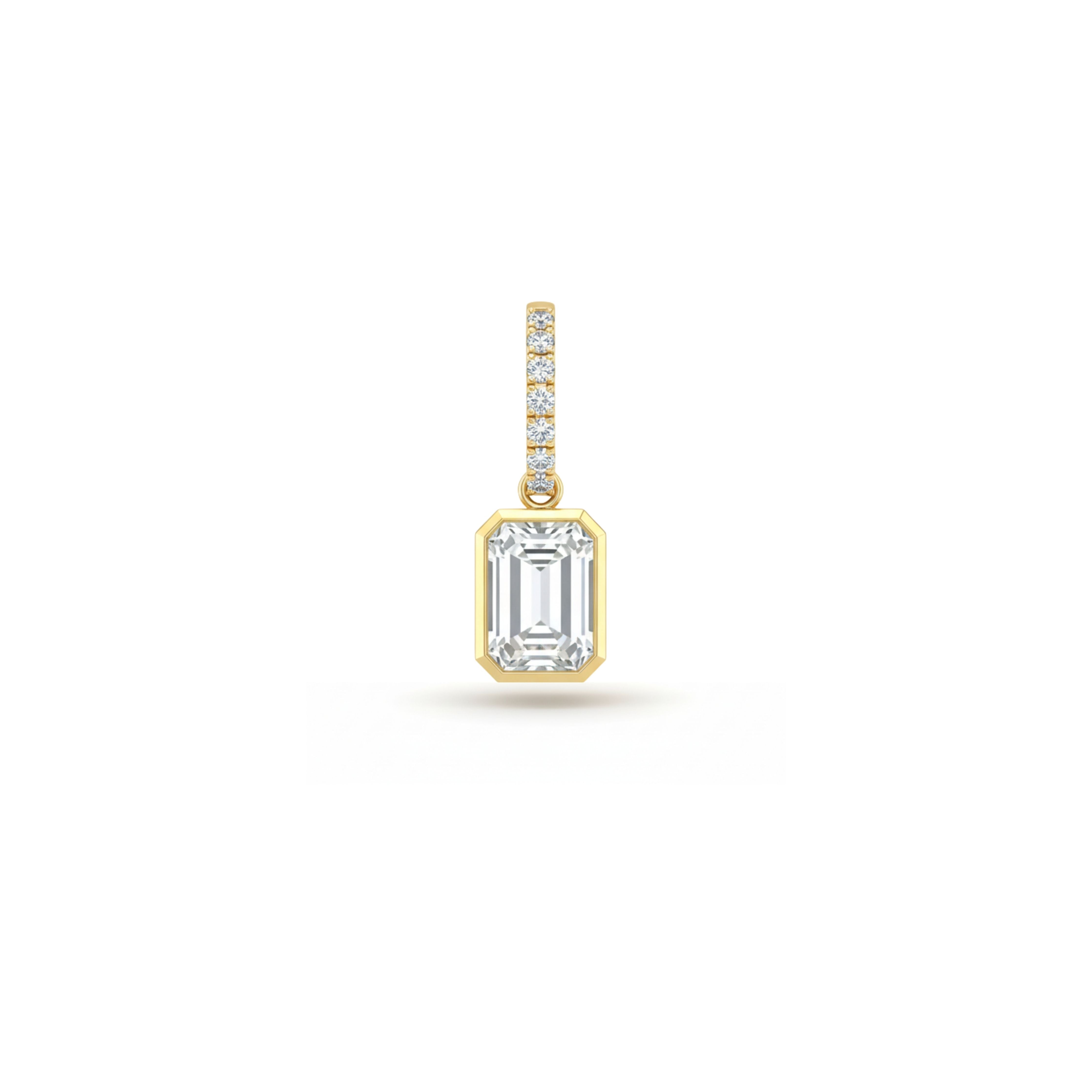 Petite Bezel With Pavé Emerald Diamond Charm