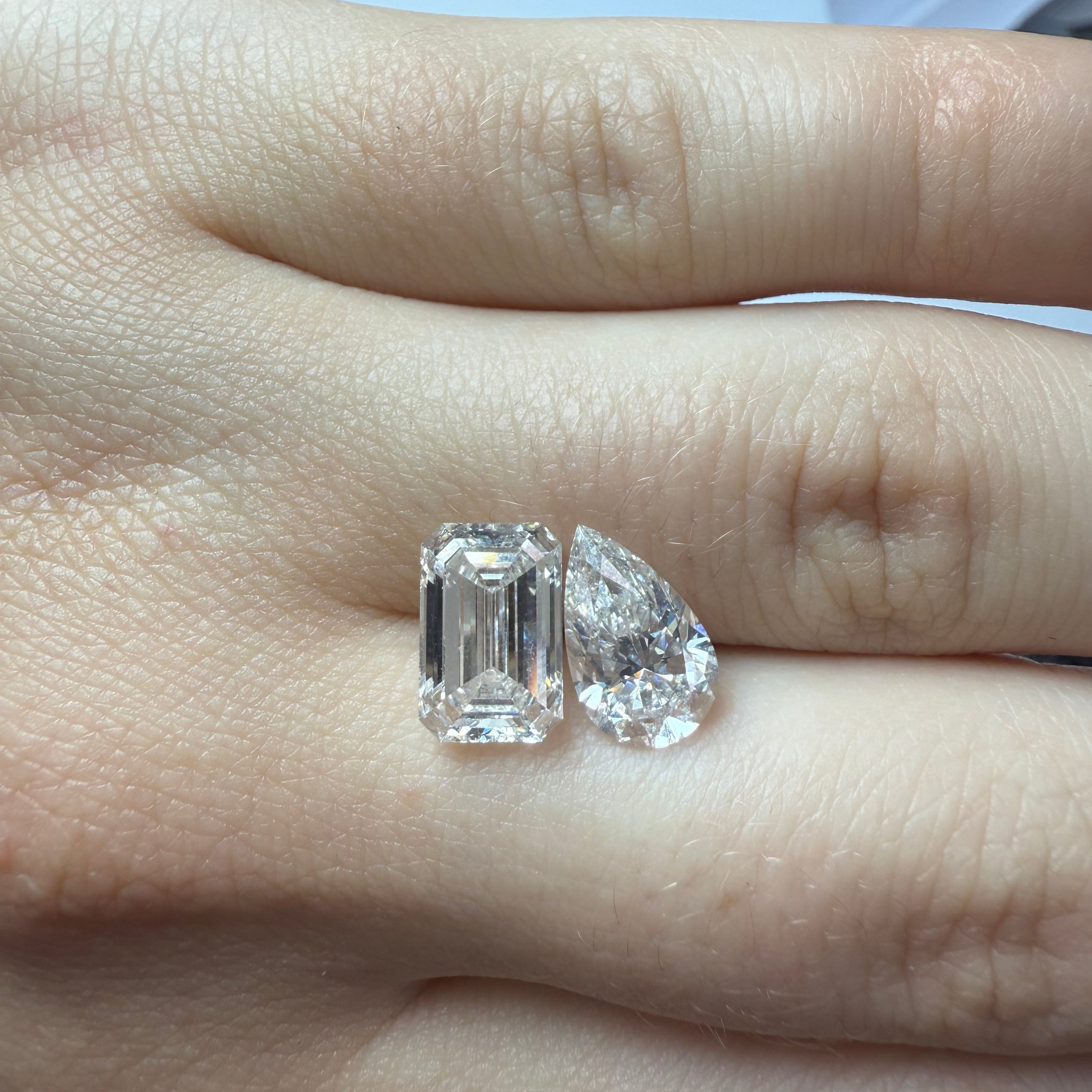 Custom C + M Toi et Moi Engagemen Ring