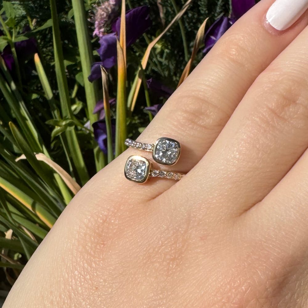 Deema Double Round Bezel Wrap