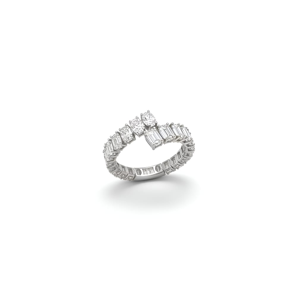 Jada Oval and Emerald Wrap Ring