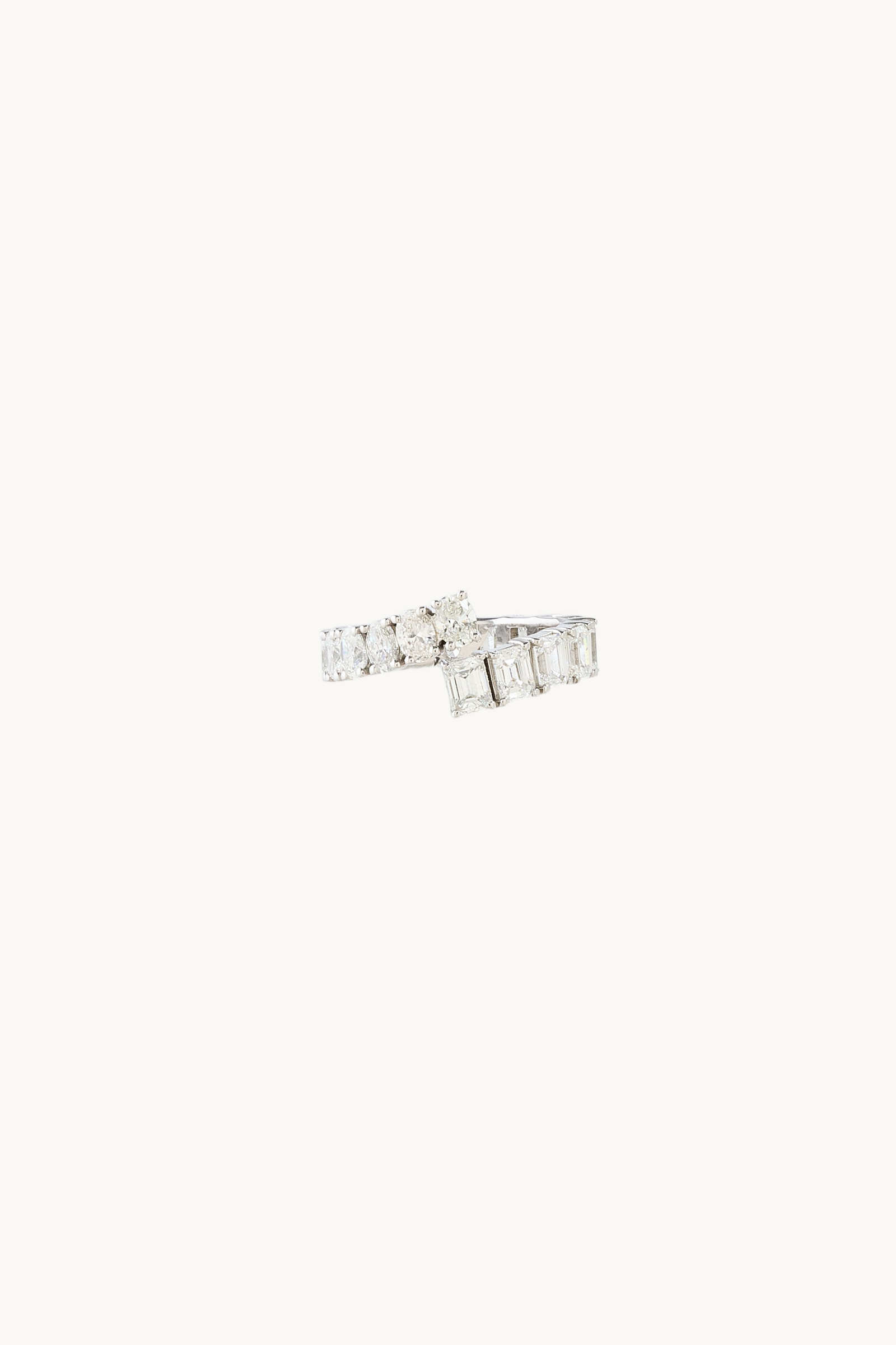 Jada Oval & Emerald Diamond Wrap Ring