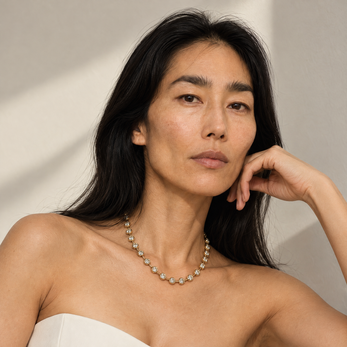 Vivienne Bubble Bezel Necklace