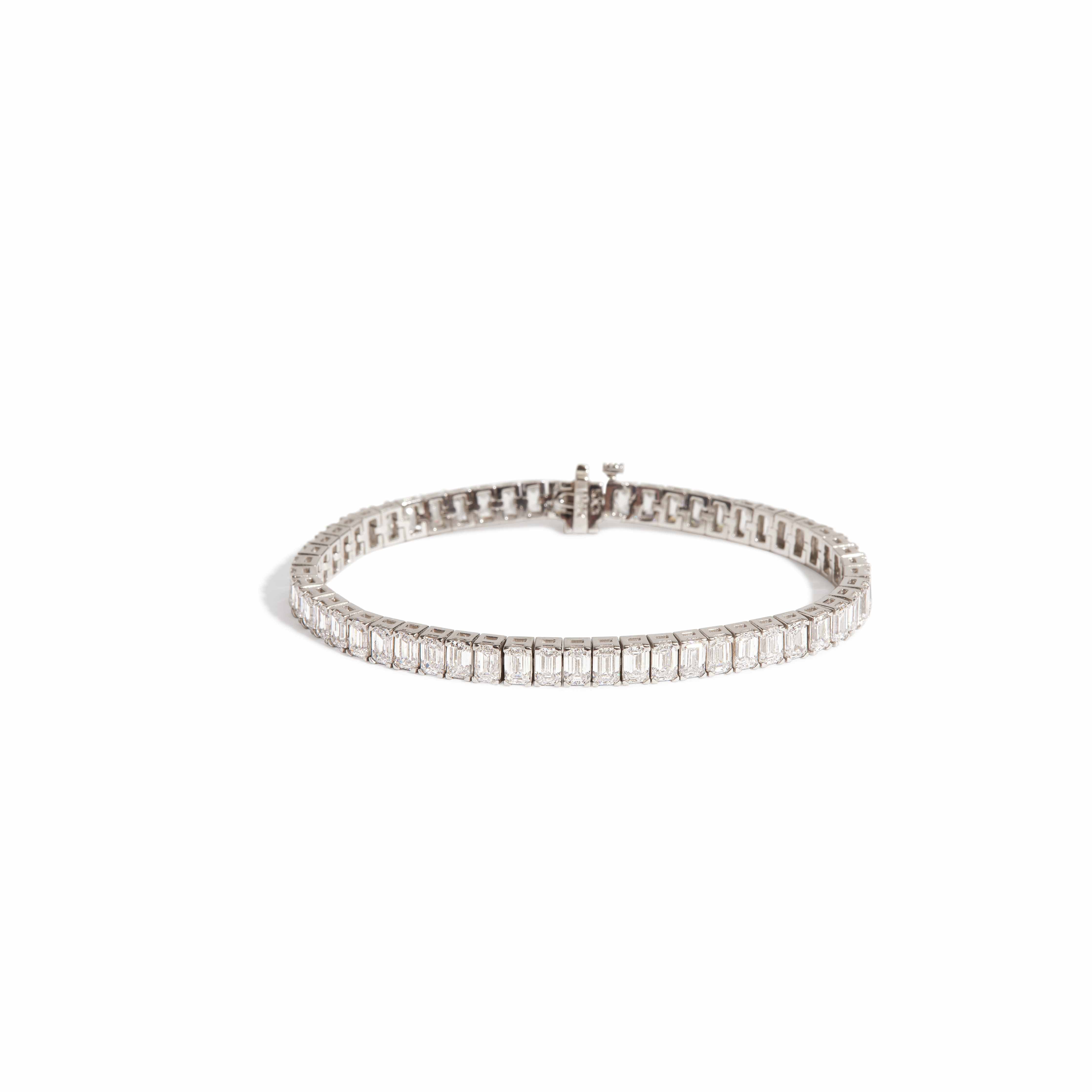 Celeste Emerald Cut Diamond Tennis Bracelet